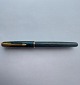 PARKER Sonnet 
Lacquer Forest 
Green fountain 
pen, gold 
plated nib, 
vintage 
fountain pen. 
...