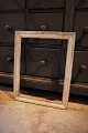 Antique 19th century wooden frame with original antique silver coating and a 
very fine patina. 
50x40cm...