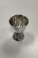 Egg Cup in 
Silver with 
ornanmental 
works
Measures 6cm / 
2.36 inch high
