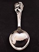 Art deco 
hand-forged 
silver serving 
spoon 22.5 cm. 
subject no. 
545327
