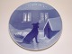 Bing & Grondahl 
(B&G) Christmas 
Plate from 1915 
"Chained Dog 
getting Double 
Meal. Designed 
by ...