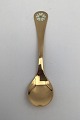 Georg Jensen 
Annual Tea 
Spoon 1981 Gilt 
Sterling Silver 
Measures 11 cm  
(4.33 inch)