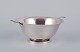 Evald Nielsen, 
Danish 
silversmith. 
Art Deco bowl 
in 830 silver.
Sleek design.
Hallmarked and 
...