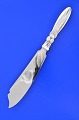 Georg Jensen 
sterling 925s. 
Silver cutlery, 
Cactus cake 
knife, length  
10.5 inches / 
26.5 cm. ...