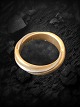Per Borup unique design ring in 24 karat fine gold with inlaid platinum band. size 62