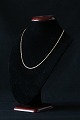 Gold chain in a nicely finished look and carabiner clasp. The chain is beautiful and elegant, ...