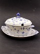 ROYAL 
COPENHAGEN 
mussel painted 
terrine 1/214 
with saucer 
1/217 1st 
sorting item 
no. 550120