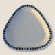 Bing & 
Gröndahl, Elsa, 
Triangular dish 
#354, Form 676, 
23.5 cm wide, 
Design Sofie 
Bagger *Nice 
...