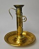 Brass chamber candlestick, 19th century Denmark. H.: 18 cm. Dia. bowl: 15.5 cm.Perfect condition!
