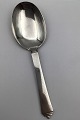 Georg Jensen 
Sterling Silver 
Pyramid Serving 
Spoon No. 339 
(Extra large) 
Measures 22.3 
cm (8.77 ...