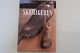 Skomageren (The 
shoemaker)
Udgivet af Den 
Gamle By
2010
Af Elsebeth 
Aasted Schanz
Sideantal: ...
