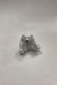 Royal 
Copenhagen 
Figurine of 
Polar Bear Cub 
no 246
Measures 7cm x 
8cm ( 2.76 inch 
x 3.15 inch )