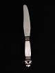 Georg Jensen 
Acorn knife 
short handle L. 
20.5 cm. 
subject No. 
557379 Stock:7