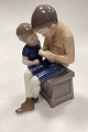 Bing and 
Grøndahl 
Figurine Tom 
and Willy No. 
1648. H 19 cm 
(7 31/64 in), W 
11 cm (4 21/64 
in) ...