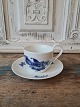 Royal 
Copenhagen Blue 
flower 
high-handle cup 

No. 8194, 
Factory first
Measurement of 
the cup ...