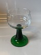 Rømer Red wine 
glass with 
green base
Height 13.7 cm 

Nice and well 
maintained 
condition