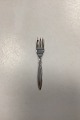 Désirée Silver Plated Cake Fork. Marked E. Grann and J. Laglye. Measures 14 cm / 5.52 in.
