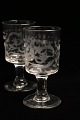 Antique, 1800s 
mouth-blown 
French wine 
glass with 
floral cuts. 
H: 14cm. Dia.: 
7cm. (7 pieces 
...