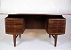 Desk - Teak wood - Danish Design - Floating Tabletop - 1960
Great condition
