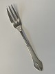 B 3. Silver 
cake fork
Hansen & 
Andersen.
Length 14.7 
cm.
Beautiful and 
well maintained
The ...