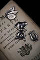 Old bookmarks in silver.4 pcs. available. - 1 frog, 1 snail, 1 butterfly and 1 harp. Size ...