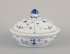 Royal 
Copenhagen Blue 
Fluted, round 
lidded tureen.
Approximately 
from 1820.
Marked.
First ...
