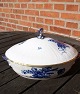 Blue Flower 
curved with 
goldrim China 
porcelain 
dinnerware by 
Royal 
Copenhagen, 
Denmark. 
Stew ...