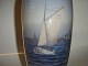 Royal 
Copenhagen 
Vase, White 
gaff sail 
Vessel with 
Kronborg on 
starboard
Decoration 
number ...