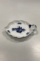 Royal 
Copenhagen Blue 
Flower Leaf 
shaped Dish No 
8001. Measures 
18cm / 7.09 
inch and is in 
good ...