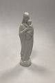 Royal 
Copenhagen 
Blanc de Chine 
Standing 
Madonna with 
child No 3658. 
Measures 22 cm 
/ 8 21/32 in.