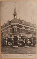 Postkort: 
Butiksfacade I 
Bredgade I 
Herning. 
Annulleret 
HERNING i 1906. 
I god stand