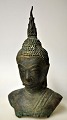 Antique bronze 
Buddha, Siam, 
19th century 
H.: 25 cm. W.: 
13 cm.