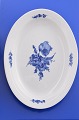 Royal 
Copenhagen 
porcelain. RC 
Blue 
flower/braided. 
Oval serving 
dish no. 
10/8016. length 
34 X ...