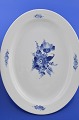 Royal 
Copenhagen 
porcelain. RC 
Blue 
flower/braided. 
Oval dish no. 
10/8018. lendth 
41 X 32.5 cm. 
...