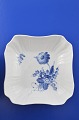Royal 
Copenhagen 
porcelain. RC 
Blue 
flower/curved. 
Bowl square  
no. 10/ 1522. 
21 X 21 cm. 2. 
...