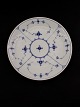 Royal 
Copenhagen blue 
fluted dish 1/9 
1st assortment 
D. 27 cm. Item 
No. 375104
