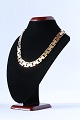 Block gold 
necklace with 3 
rows in solid 
14 carat gold. 
This is the 
model without a 
course, ...