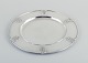 Gianmaria 
Buccellati, 
large and 
impressive 
charger plate 
in sterling 
silver.
Designed with 
...