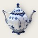 Royal 
Copenhagen, 
Mussel painted, 
Blue fluted, 
full lace, 
Teapot #1/ 
1119, 23cm 
wide, 19cm 
high, ...