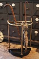 Old French 
umbrella stand 
(Crescent 
shaped) in 
brass with 
metal drip tray 
and with a very 
fine ...