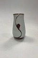 Bing and 
Grondahl Vase 
No. 159/5210. 
Measures 17.5 
cm / 6.88 in. 
and is in good 
condition.