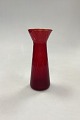 Red Hyacinth 
Glasss 
Holmegaard / 
Kastrup / Fyens 
Glass Works. 
Measures 
approx. 20 cm / 
7.87 in.