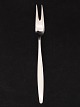 Georg Jensen 
Sterling silver 
Cypress cold 
meat/roasting 
fork 17 cm. 
Item No. 
581856. Stock: 
2