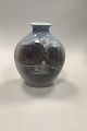 Bing and 
Grondahl Art 
Nouveau Vase no 
506. Measures 
24 cm / 9.45 
in.