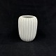 White Eslau 
vase, 12 cm.