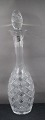 Carafe with 
original 
stopper in a 
fine condition.
H 38.5cm inkl. 
stopper.
Stock: 1