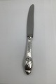 Evald Nielsen 
No 6 Silver 
Dinner Knives 
Measures L 
21,3cm / 8.39 
inch