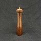 Height 21 cm.
Beautiful 
modern pepper 
grinder in 
solid teak 
wood.
It is from the 
1960s and ...