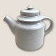 Arabia, Teapot, 
No. 8-71, 23cm 
wide, 17cm high 
*Nice 
condition*