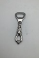 Danish Silver 
Bottle opener 
with hops 
ornaments
Measures 
12,3cm / 4.84 
inch